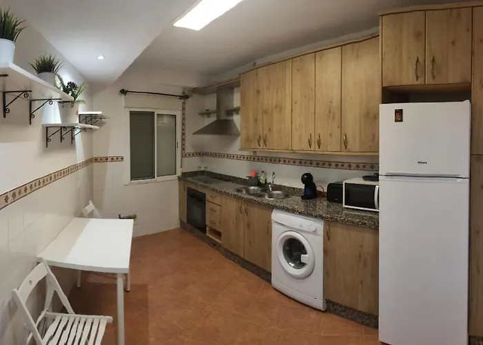 Grupo Limcotel El Paseito De Concha-mesquita-parking