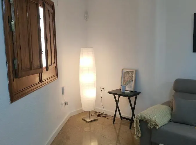 Grupo Limcotel El Paseito De Concha-mesquita-parking * 科爾多瓦